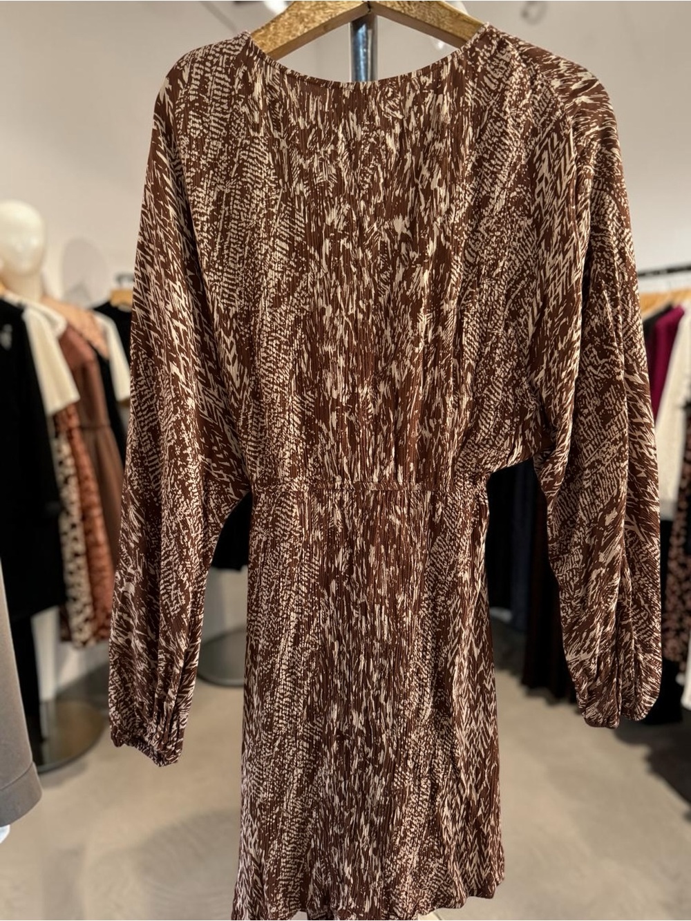 Romesa Women’s Brown Boho Mini Dress Ruched Tie Front Long Sleeve SZ M - Picture 9 of 9
